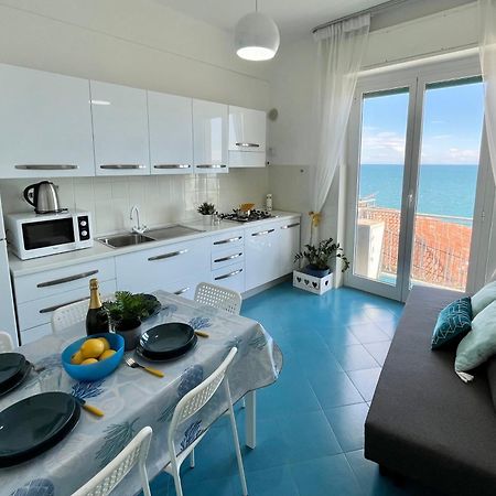 Vista Mare & Ac - Smeraldo Apartment 莱圭利亚 外观 照片